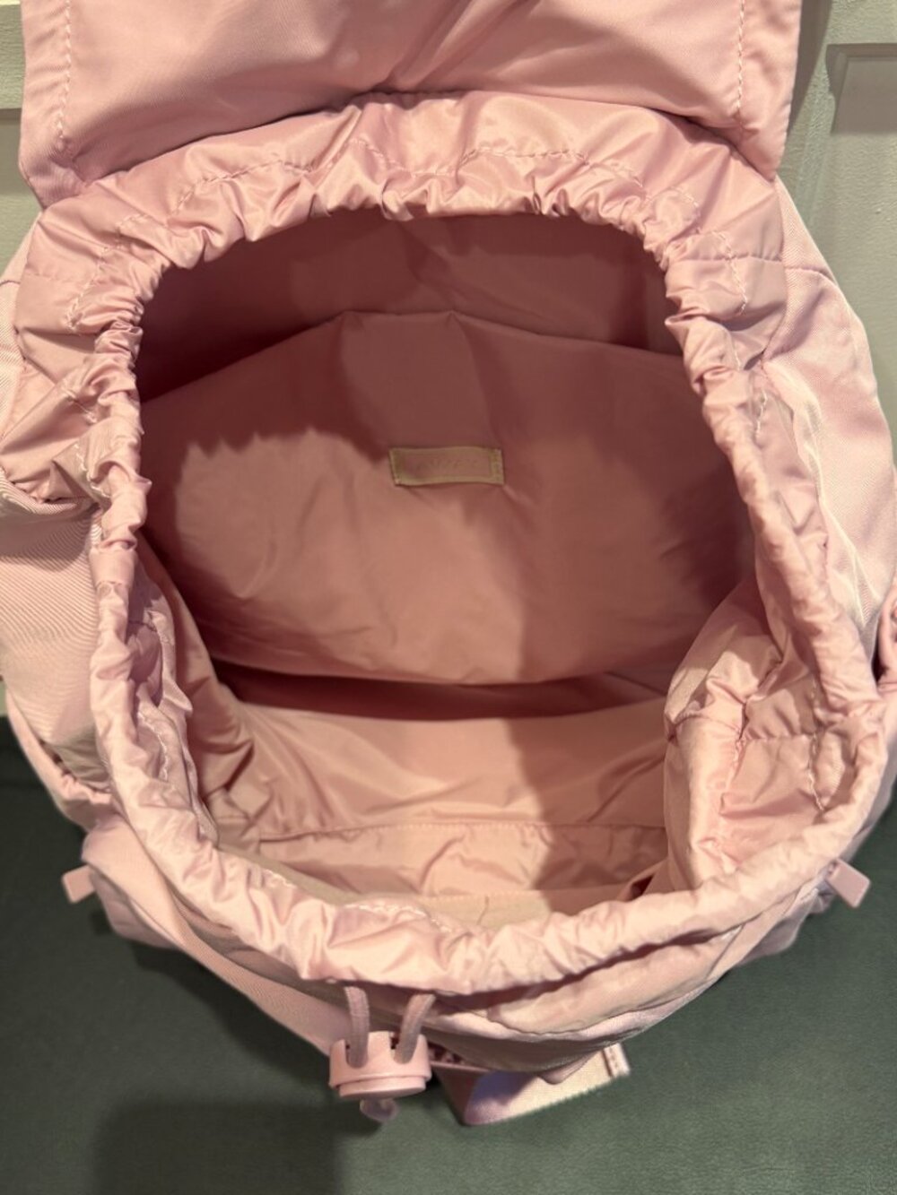 NWT Away Featherlight Cargo Backpack in Glacier Pink - Picture 3 of 10